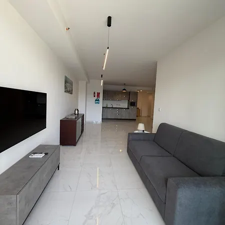 Апартаменты Prime Paceville Near St Georges *