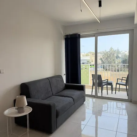 Апартаменты Prime Paceville Near St Georges *