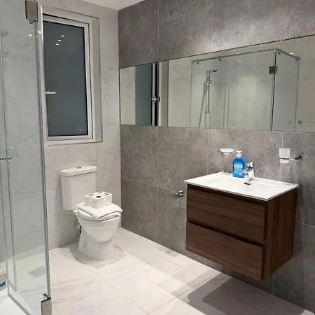 Prime Paceville Near St Georges Апартаменты Сент Джулианс