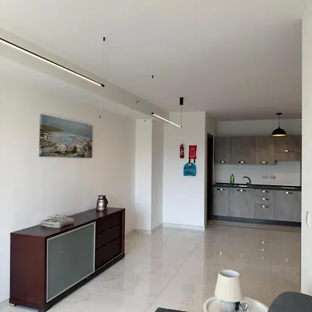 Апартаменты Prime Paceville Near St Georges