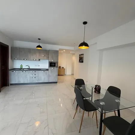 Апартаменты Prime Paceville Near St Georges