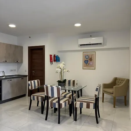 Апартаменты Prime Paceville Near St Georges *