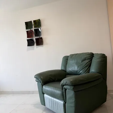 Prime Paceville Near St Georges * Сент Джулианс