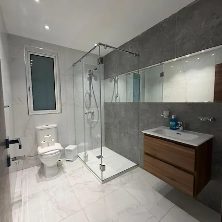 Апартаменты Prime Paceville Near St Georges