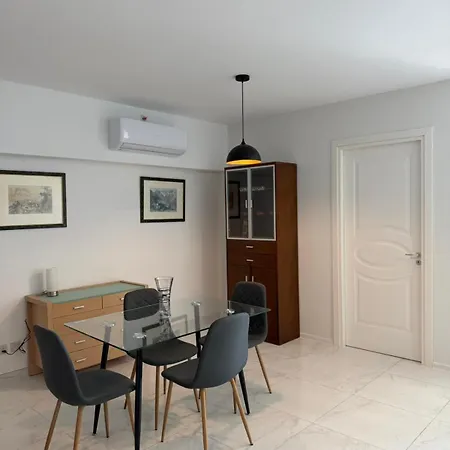 Апартаменты Prime Paceville Near St Georges