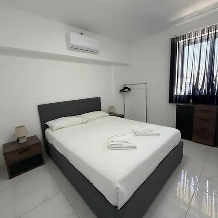 Prime Paceville Near St Georges *