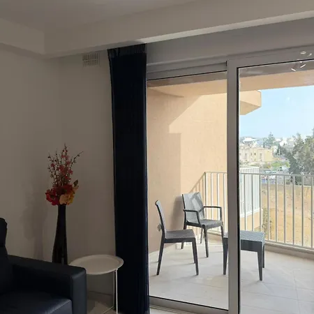 Prime Paceville Near St Georges