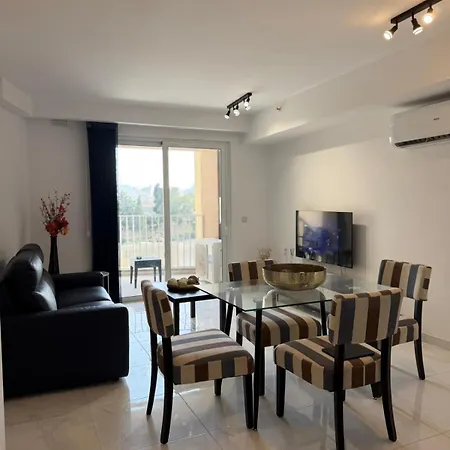 Prime Paceville Near St Georges Апартаменты Сент Джулианс