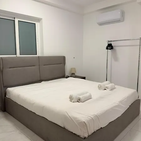 Prime Paceville Near St Georges *