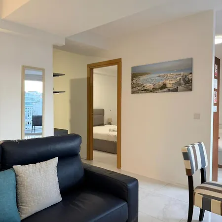 Апартаменты Prime Paceville Near St Georges *