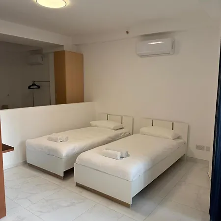 Prime Paceville Near St Georges Апартаменты Сент Джулианс
